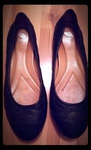 New Nurture by Lamaze Flats